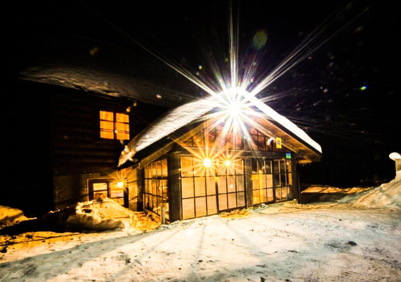 איסטבנה Fabryka Snow Loft W Sercu Beskidow מראה חיצוני תמונה